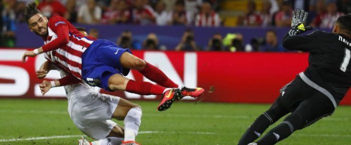 Σκάνδαλο 4 Σκάνδαλο 4