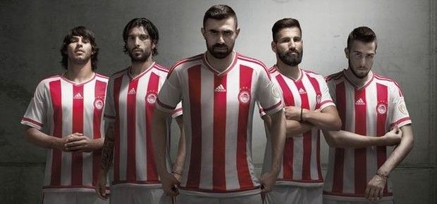 Ντύθηκαν γαύροι οι Ιταλοί Ντύθηκαν γαύροι οι Ιταλοί