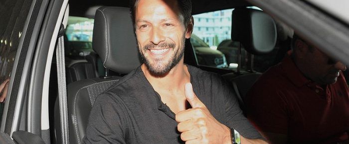 Ντε Λα Μπέγια… 650