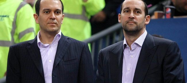 Οι Αγγελόπουλοι και τα ταξί