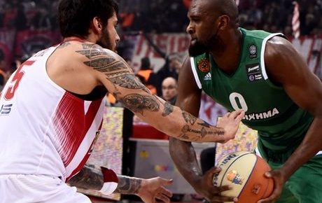 Ήταν το αφεντικό μπροστά Ήταν το αφεντικό μπροστά