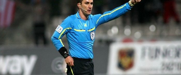 Στο καλό σας. Γελάσαμε…