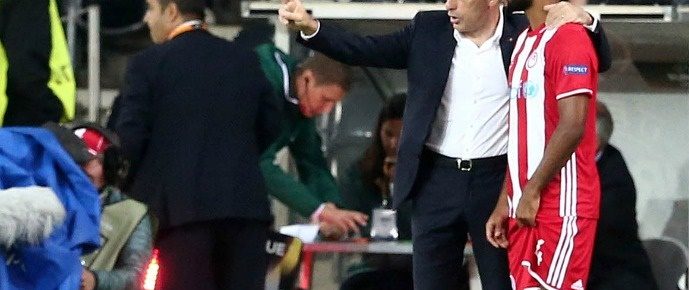 Ρομαό: Μισός… Μίλι