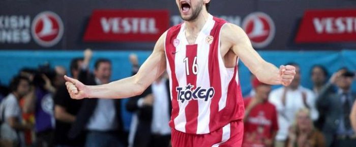 Η “τριλογία” του μπάσκετ