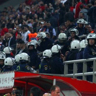 Δύο αγωνιστικές για ένα κράνος Δύο αγωνιστικές για ένα κράνος