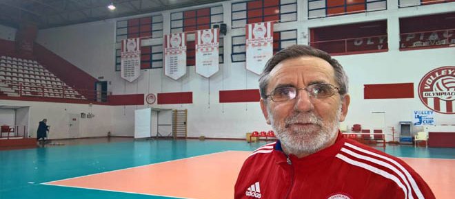 Σπύρος Μπλέτσας Σπύρος Μπλέτσας