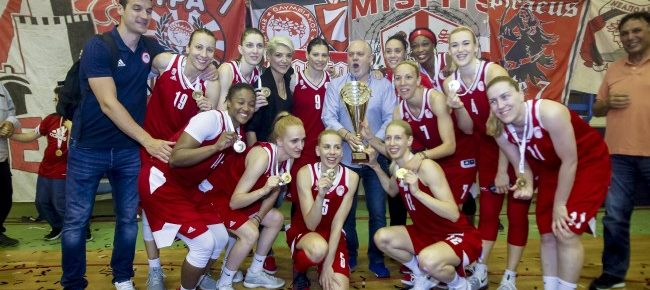 Οι 84 νίκες και οι “λαγοί”