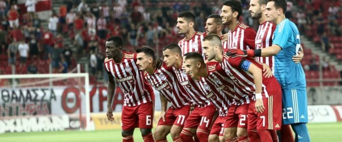 Αλλάζει όλη την άμυνα Αλλάζει όλη την άμυνα