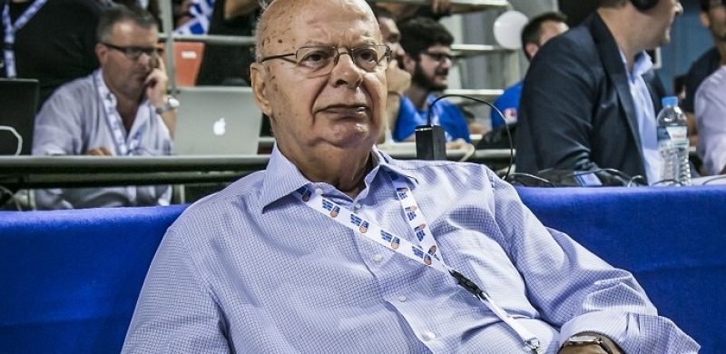 Στημένη ιστορία