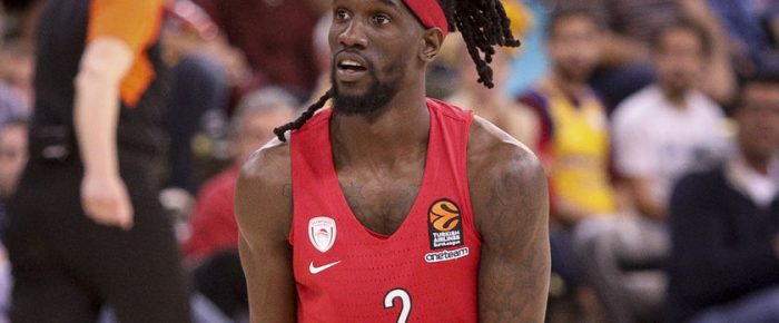 Τι; Φεύγει ο Ουέμπερ