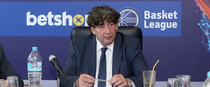 Θαυμάστε επενδυτές Θαυμάστε επενδυτές