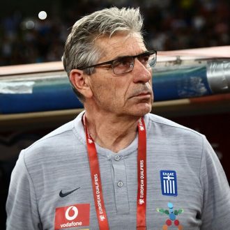 Με την βοήθεια της Παναγιάς Με την βοήθεια της Παναγιάς