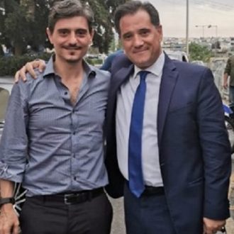 Τον Άδωνη κι αν ξεπλένεις