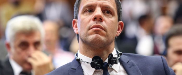 Εμείς δεν τον αποδεχόμαστε