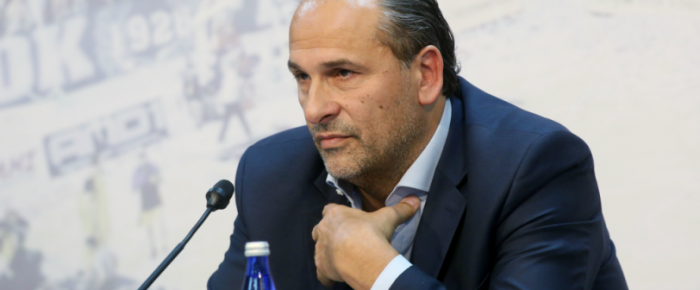 Βάρεσαν διάλυση