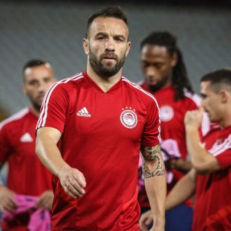 Κλείστε τους τα στόματα