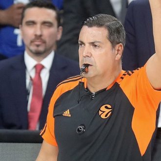 Διαιτησία για κλάματα.
