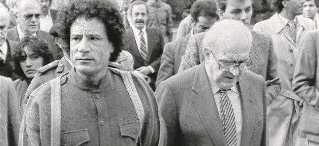 Τα ορφανά του… πουλιού