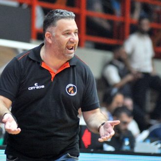Γεμίζουν την τροπαιοθήκη τους