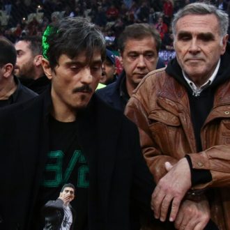 Ο Καλάθης: Στον Θρύλο