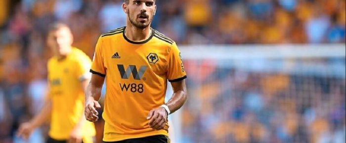 Η Γουλβς προπονείται