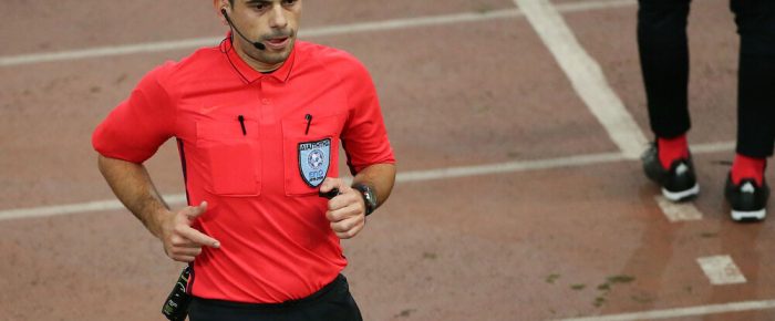 Επιβράβευσε τον Τσαγκαράκη Επιβράβευσε τον Τσαγκαράκη