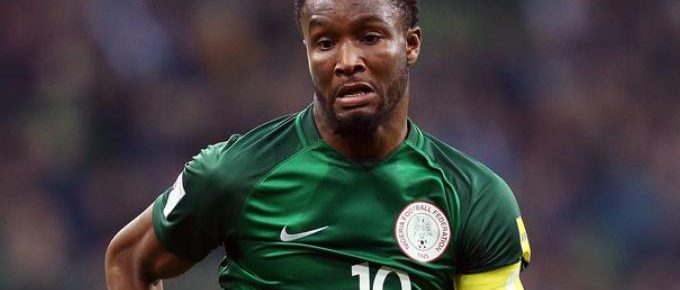 Ψηφίζουμε Όμπι Μίκελ