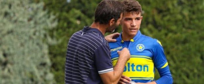 Κολοκοτρώνης με τα όλα του. Τους έφτυσε κατάμουτρα