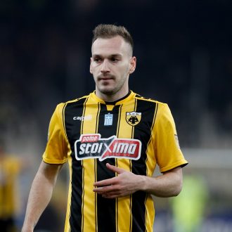 Μπακάκης: Ρεζίλεψε τον Φάπα Τσιπς