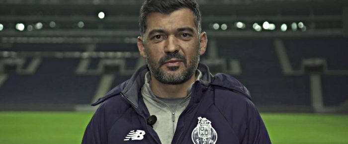 Μόνοι μας και όλοι τους