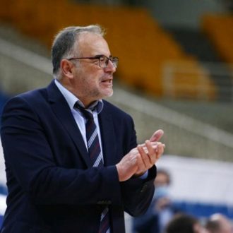 Πανηγυρίζουν για το μπάσκετ