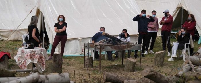 Σεισμόπληκτοι Καρδίτσας: Ο… “διοικητικός ηγέτης” τους αρνήθηκε βοήθεια