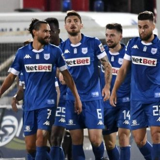 Πνίξτε την κυρα Φροσύνη Πνίξτε την κυρα Φροσύνη