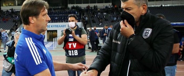 Να μην του ξαναδώσει το χέρι