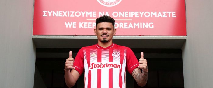 Άμα είναι να ξηλώσουμε όλη την ομάδα Άμα είναι να ξηλώσουμε όλη την ομάδα