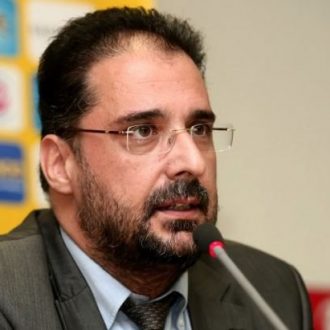 ΑΕΚ… Μποζαϊτικων