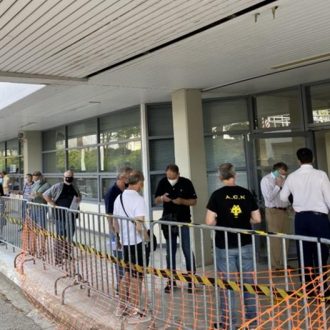 Ντου για διαρκείας