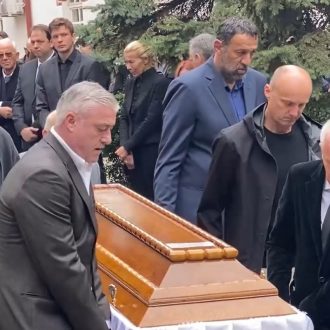 Αντίο “σοφέ”