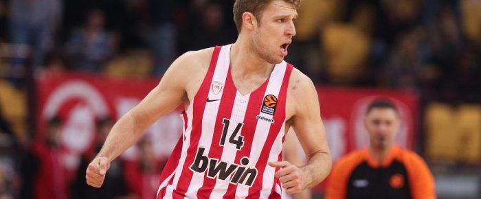 Βεζένκοβ τριετίας με 2,7 εκατομμύρια Βεζένκοβ τριετίας με 2,7 εκατομμύρια