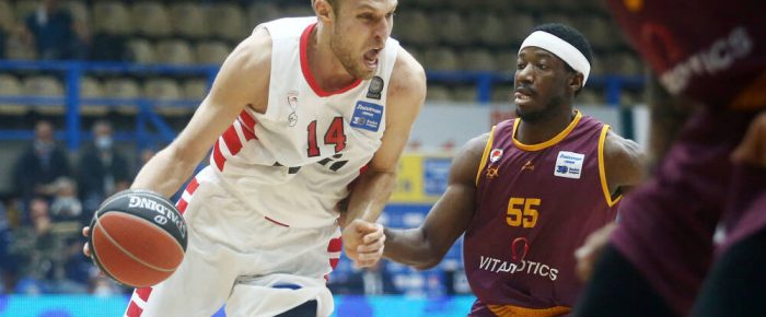 Θρίαμβος χωρίς σέντερ