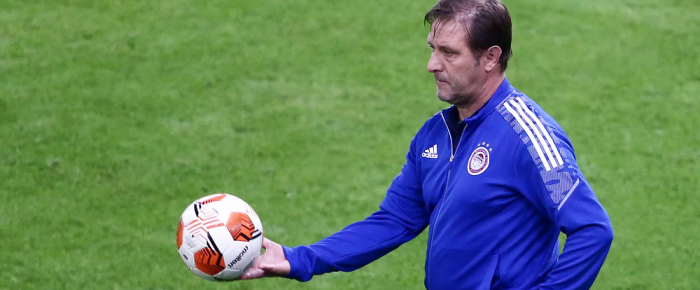 Πάλι κεντρικό χαφ Πάλι κεντρικό χαφ