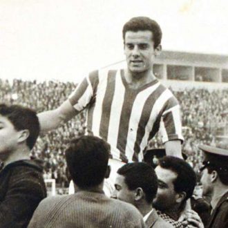 Αποχαιρετισμός σε έναν μεγάλο