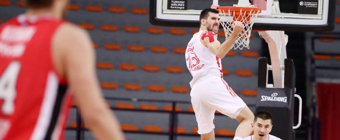 Εκατό ευρώ!!! Εκατό ευρώ!!!