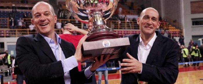 Αγγελόπουλοι: Δείχνουν τον δρόμο