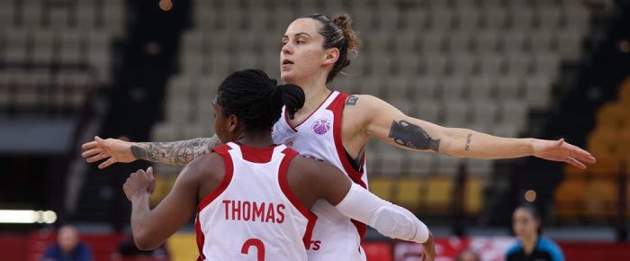 Πολλά μπράβο τους Πολλά μπράβο τους