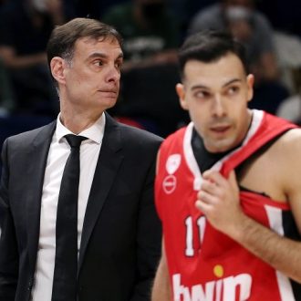 21 ασίστ χωρίς Σλούκα