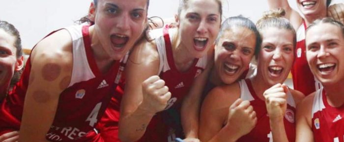 Κοκκίνισε η Λεωφόρος