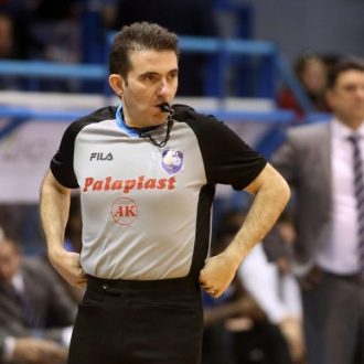 Τον τελειώνουν Τον τελειώνουν