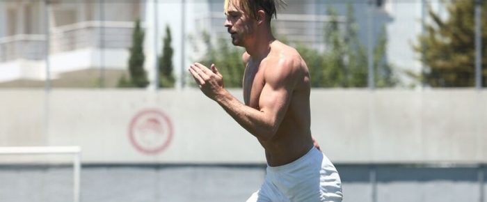 Τζακ Γκρίλις: Τρομερή διαφήμιση για τον Ολυμπιακό Τζακ Γκρίλις: Τρομερή διαφήμιση για τον Ολυμπιακό