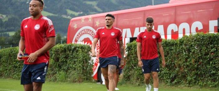 Στο εξοχικό της Λίβερπουλ Στο εξοχικό της Λίβερπουλ